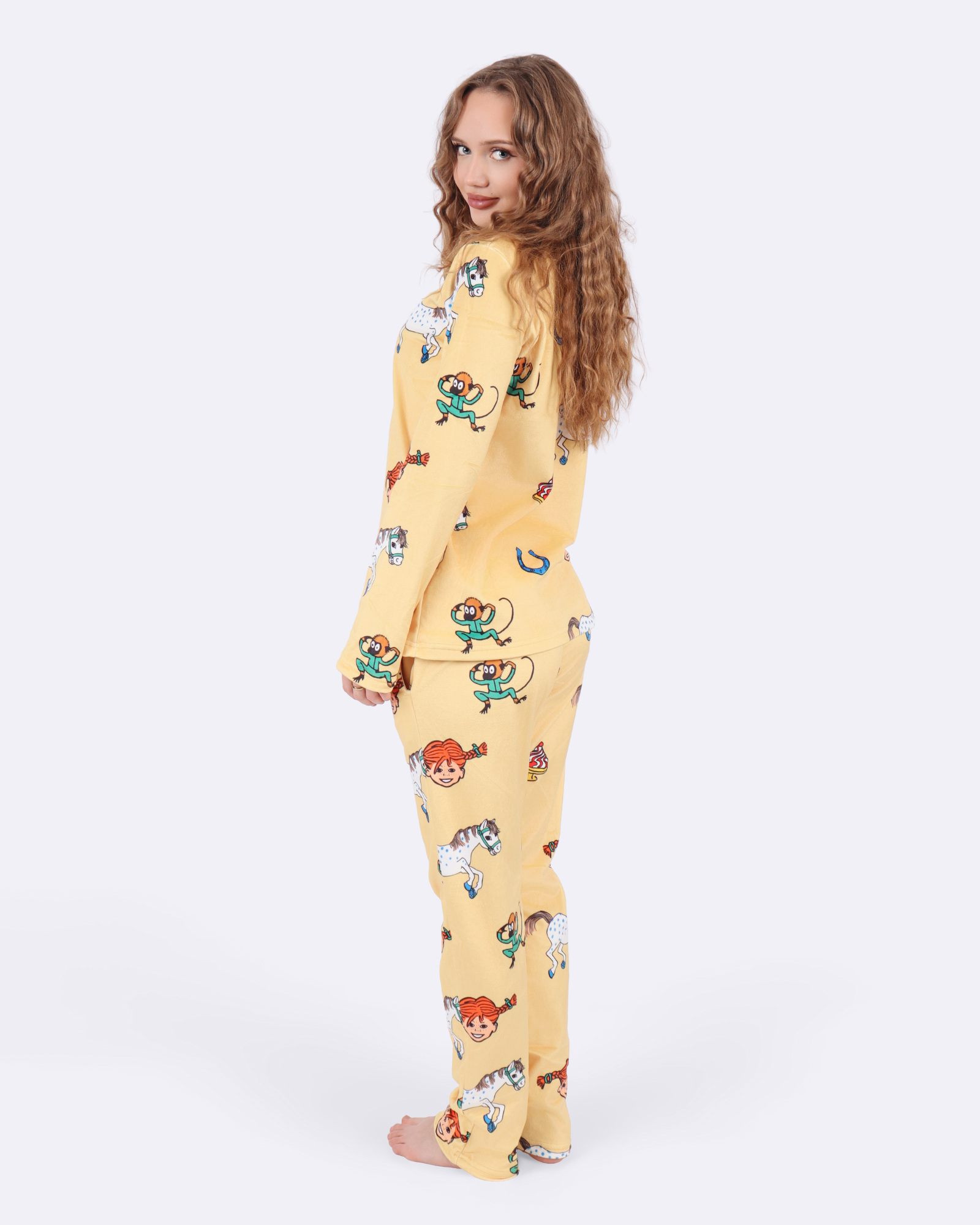 Pippi Yellow Velourpyjamas