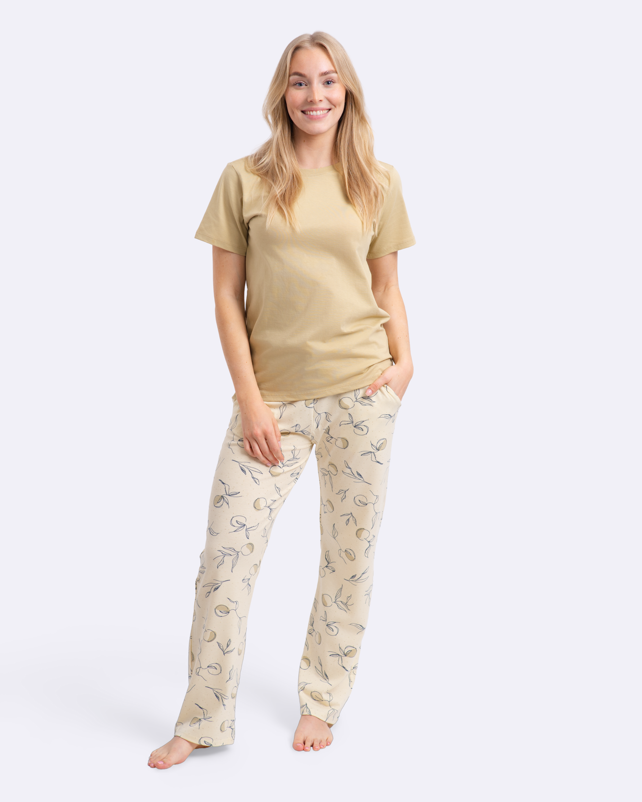 Oliivit pitkät pyjamat
