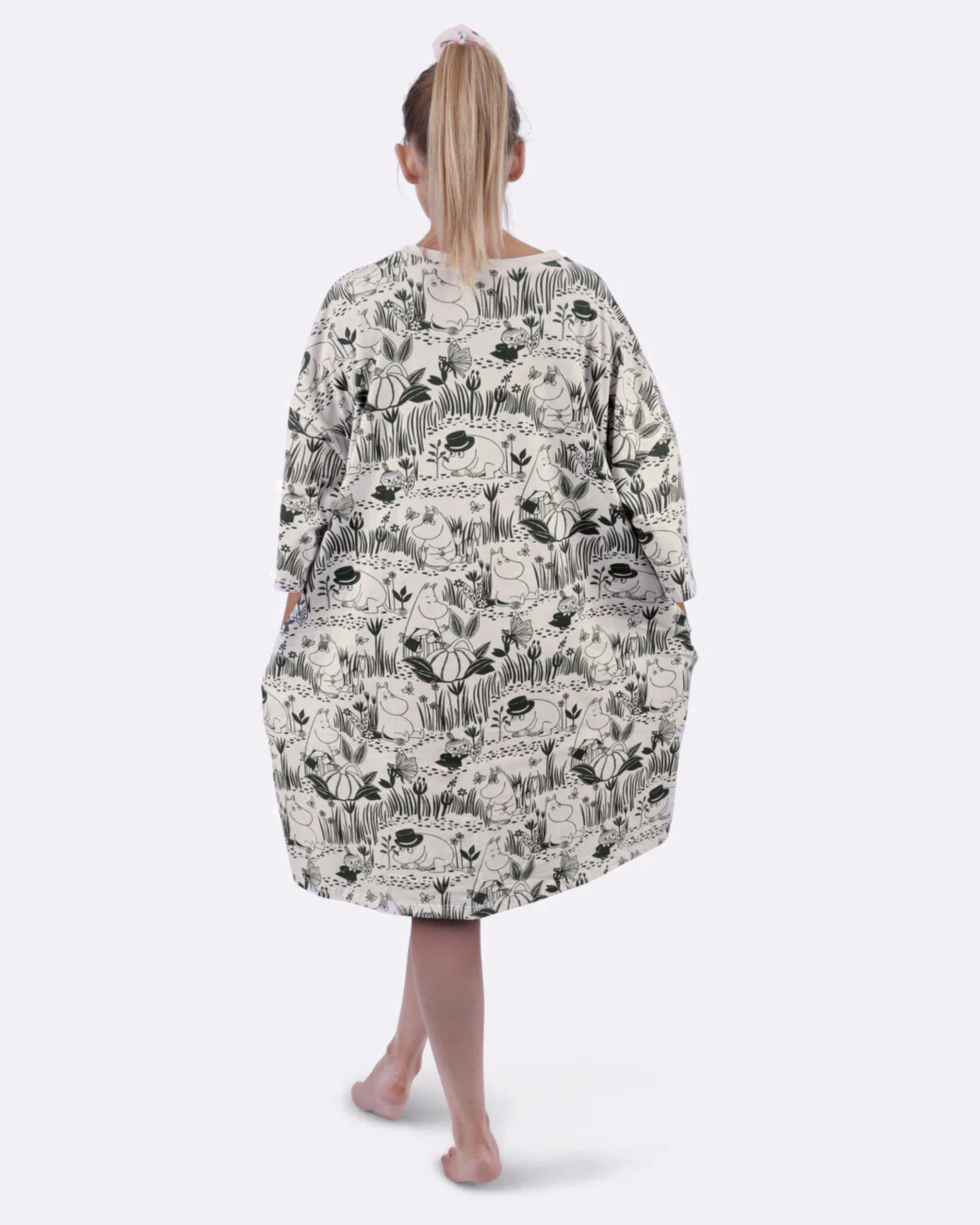 Mumin Garden Cozee Tee