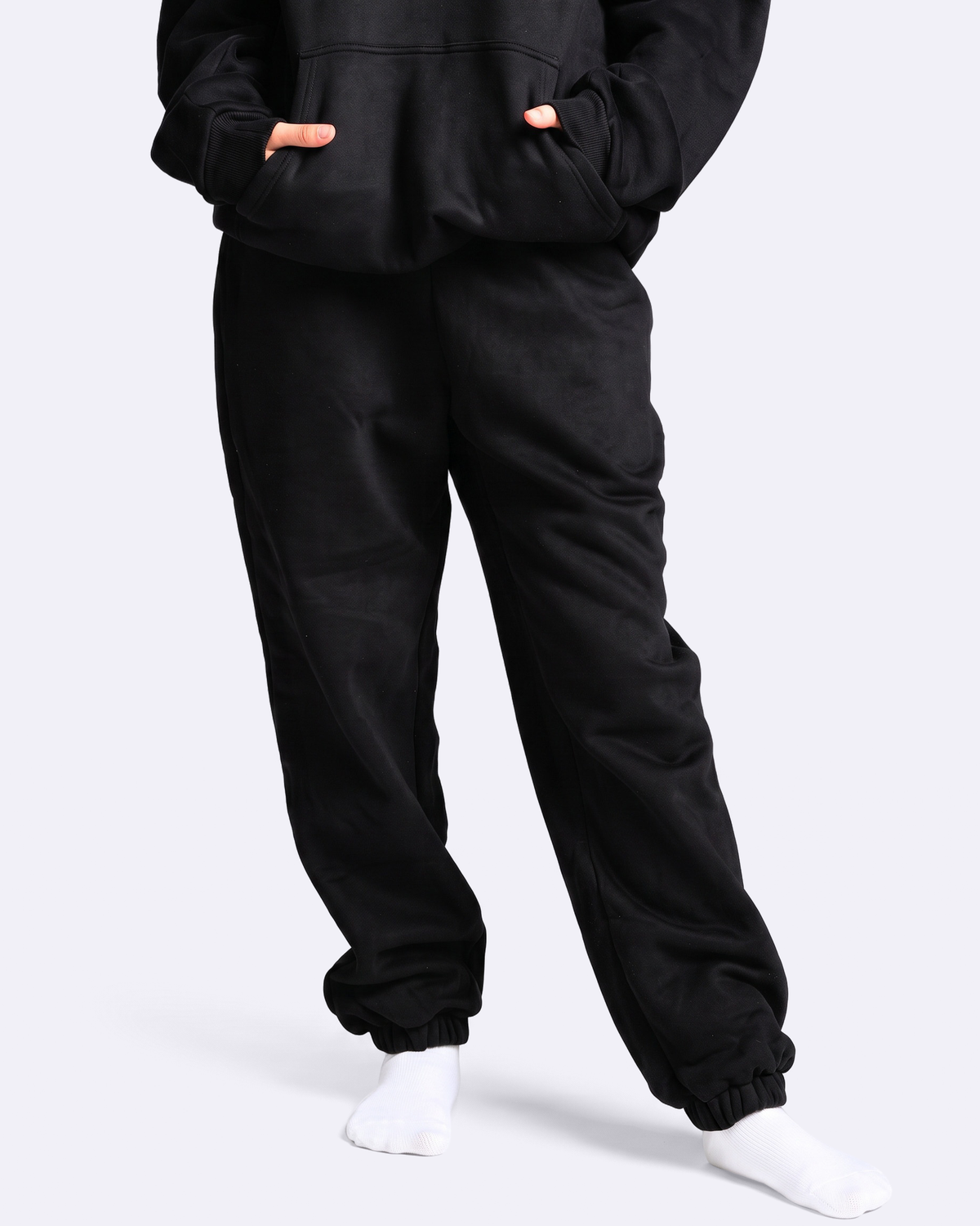 Cozee Cloud Cuffed Sweatpants – Black