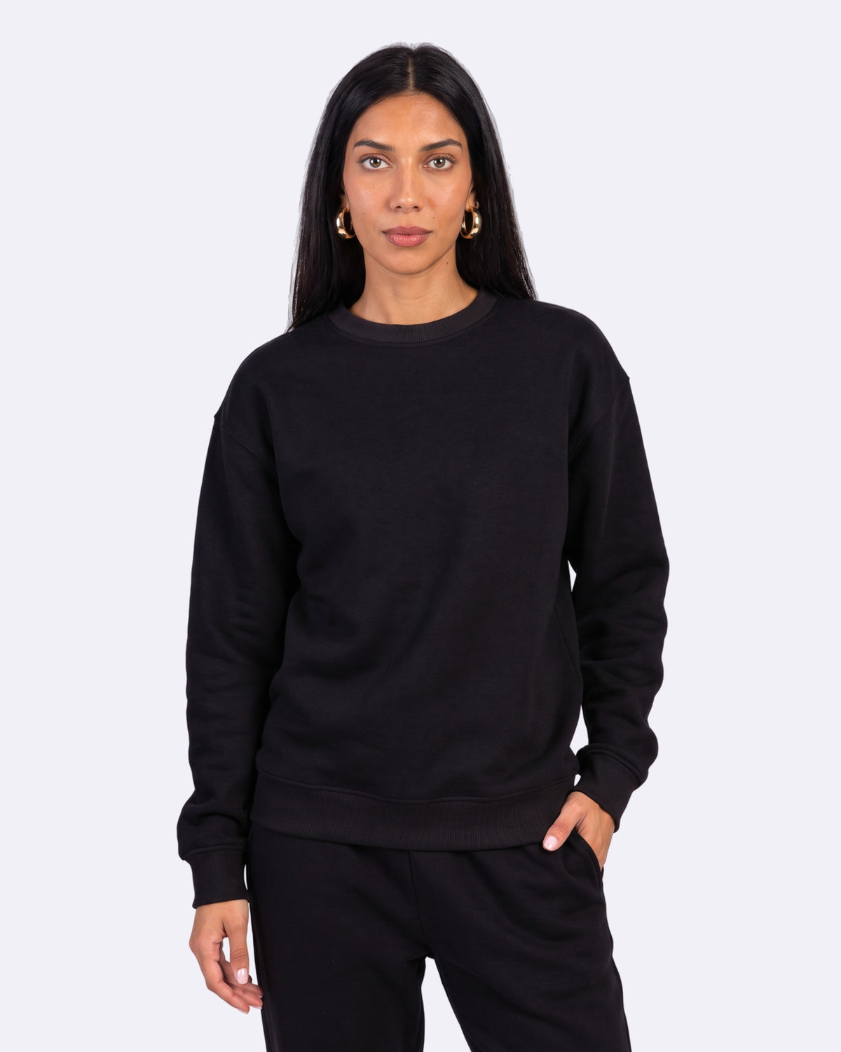 Cozee Cloud Sweatshirt – Black, front